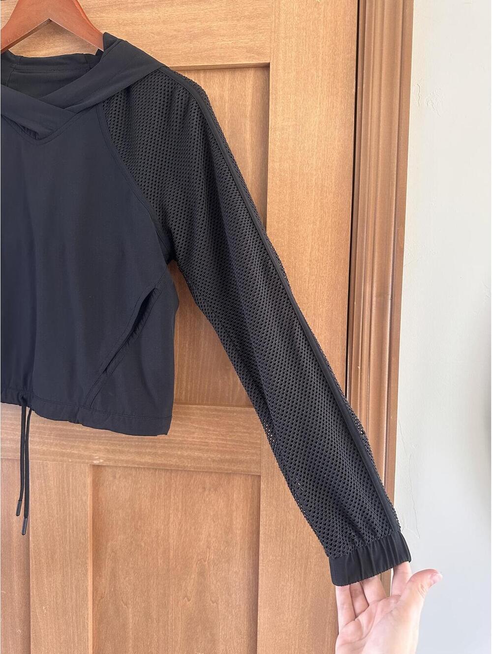 Lululemon Catch a Breeze Hooded Pullover Mesh Sleeves Black Women’s XS LW3BYWS - Picture 4 of 15